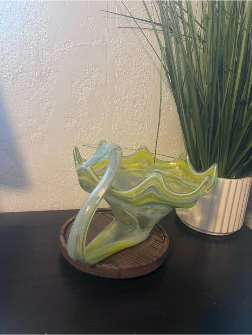 Vintage MCM Handblown Glass Swan Bowl Ruffled Swirl Green Yellow